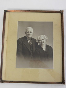 Photo Framed - Portrait of Walter and Ada Ryder, c 1930's