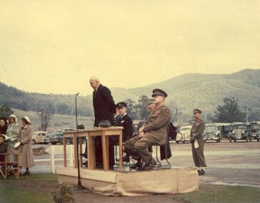 Photo - Anzac Day Mt Beauty 1950, 25/04/1950