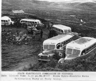 Photograph - Parlimentary Party visiting Rocky Valley Dam site, 15-4-1948