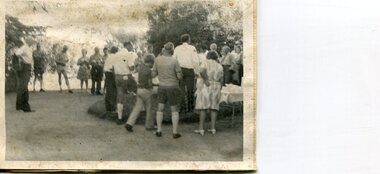 Photographs x 2 - Afternoon tea visit to Towong Hill