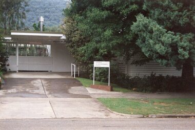 Photographs – Tawonga Cres., Mt Beauty. Circa 1993. Set of 4 colour photographs