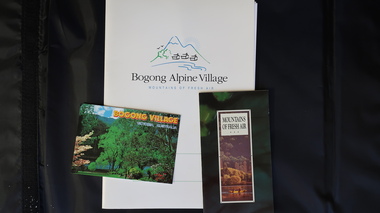 Papers - Bogong Village & the 'Commissioner's' Lodge & Progress Association Members, c 1997/1998
