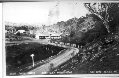 Four photographs of the Blue Duck Hotel and two Photos of the Glen Wills area, c1920 Post cards, c1949/50 small photographs