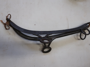 Hames - one pair and one single, Horse Equipment