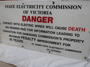 Sign - S.E.C.V