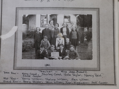 Photo - Mullindilongong School 1941