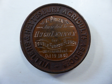 A medallion for the Villiers agricultural show.