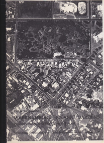 Aerial photograph of Warrnambool showing the Botanic Gardens and surrounding vicinity