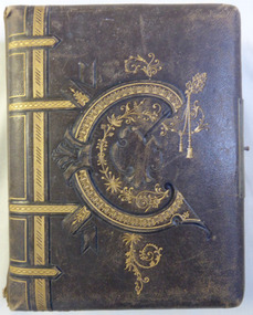 Frisch photograph album