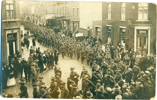vickers world war one postcard soldiers marching