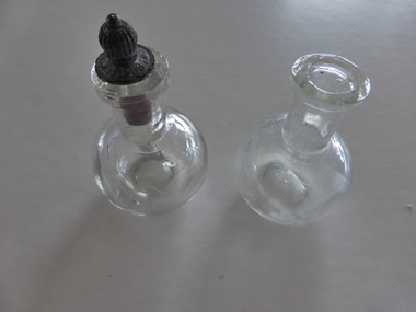 Bottle, Perfume, Early 20th century