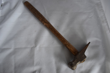 Vintage Hammer Small Finish Wood & Steel Collectors Early 1900s