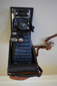 Camera, Ensign camera, Early 20th Century