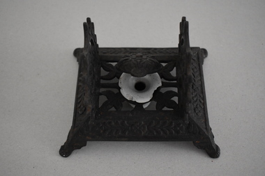 Artefact, Ink well