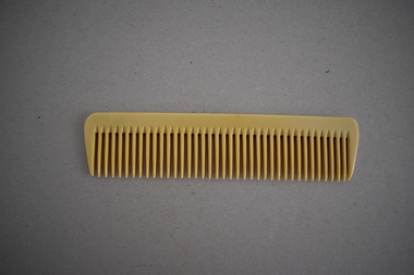 Artefact, Comb, Early 20th century