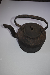 Kettle, Early 20th century