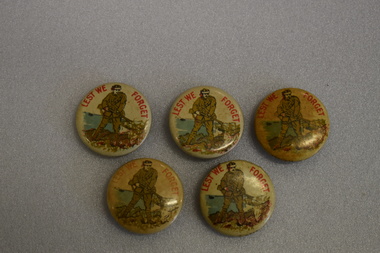 Badges x 5, Lest We Forget