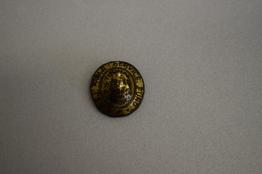 Badge, War Service Fund