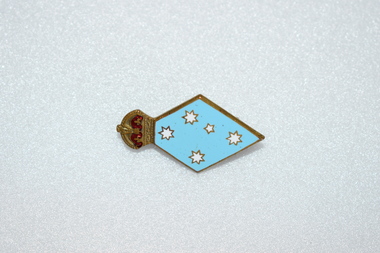 Badge, Victorian Girl Guides Commissioner badge, Post 1926