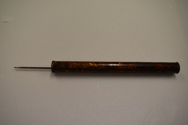 Needle case, The Crescent Manufacturing Company, Early 20th century