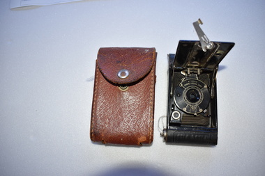 Camera, Black rectangular Kodak with case, 1925-1935