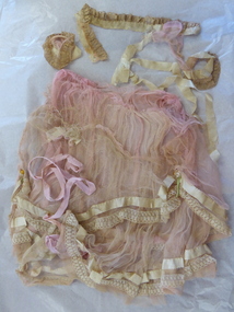 Child's Toy, Doll's clothes