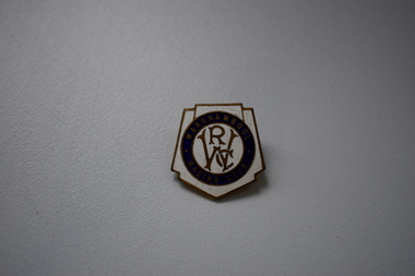 Badge, Warrnambool Racing Club, 1952