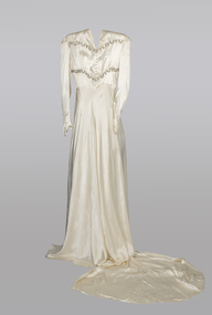 Textile - Wedding dress, Miss Hedrick's dress Shop, 1940's