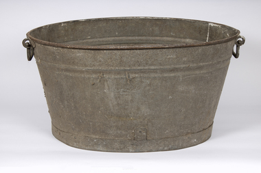Domestic object - Laundry Tub, early to mid 20th century