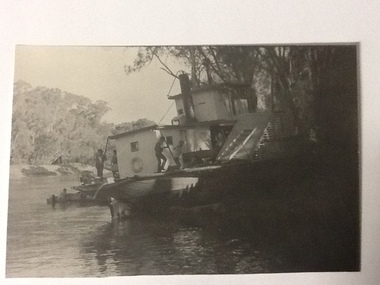 Black and white photograph, 04/03/1984