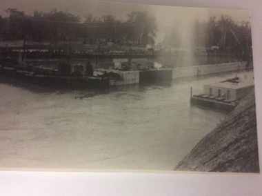 Black and white photograph, 21/09/1984