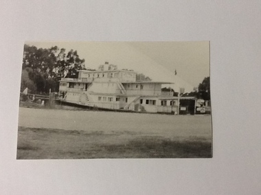 Black and white photograph, 21.09.1984