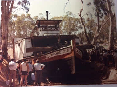 Colour photo and negative, 04/03/1984