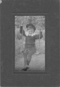Photograph, Nightingale/Thompson Collection, 1906