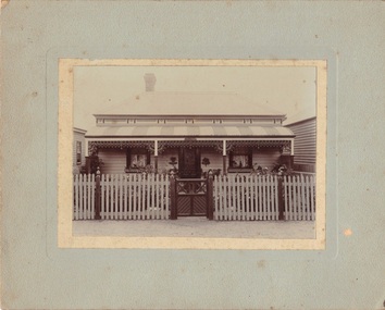 Photograph, Marshall, Nightingale/Thompson Collection, c 1905