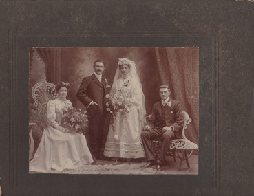 Photograph, E. Strawbridge, Nightingale/Thompson Collection, April 1909