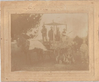 Photograph, Nightingale/Thompson Collection, c 1911