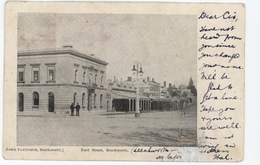 Ford St and Camp St Beechworth intersection featuring Bank of Victoria and ornate streetlight. 
