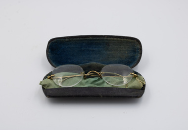 Glasses in case with cleaning cloth
