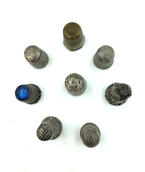 Top view of eight thimbles.
