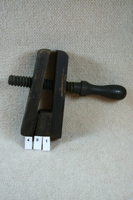 Wood clamp