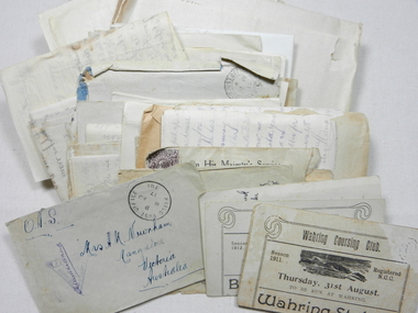 Letters of John Edward & William James Newnham  -  (Items held by Monash Memorial Defence Library), John & William Newnham, 1915 to 1919