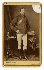 Carte de Visite (standing constable), J.E. Bray