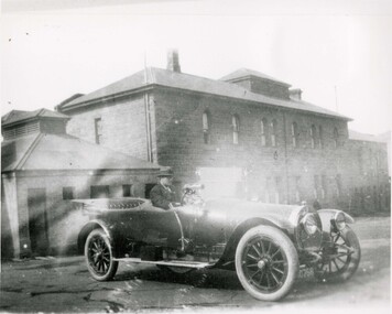 Photograph (police car), 1922