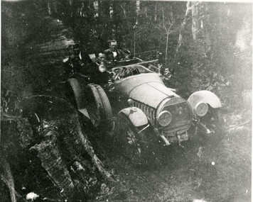 Photograph (police car), 1922