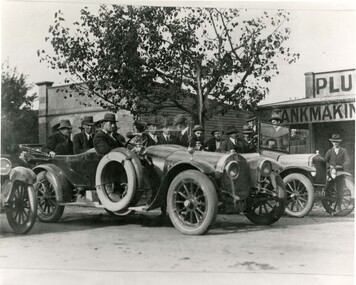 Photograph (police car), 1922