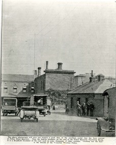 Photograph (police car), 1925