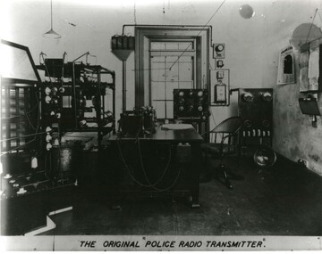 Photograph (police car), Kodak