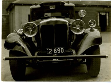 Photograph (police car), Kodak