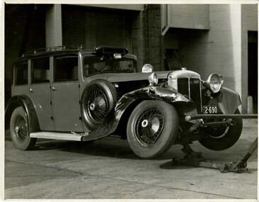 Photograph (police car), Kodak